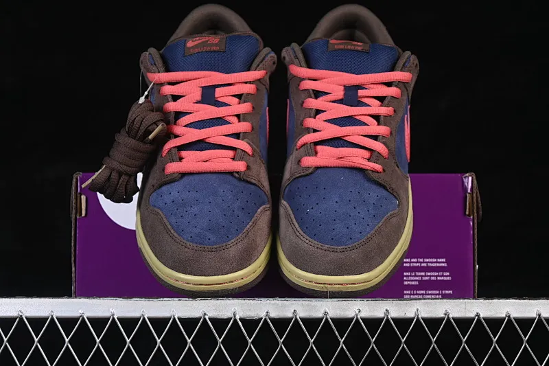 All Categories Nk SB Dunk Series Nk SB Dunk Low Low-top sneakers Nike SB Dunk Low "Baroque Brown Adobe" Retro American style low-top casual sneakers HQ1625-200